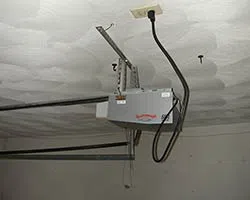 State Garage Door Service Newark, NJ 201-429-7525 State Garage Door Service Newark, NJ 201-429-7525 - gar-opener-01